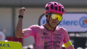 Tour de France: Unchained